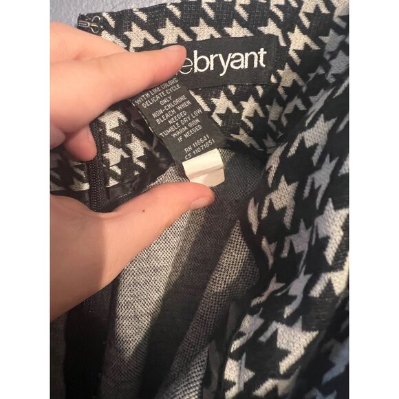 Lane Bryant‎ Mini Skirt Houndstooth Black & White Stretch, Back Zip Size 18 - Picture 6 of 6